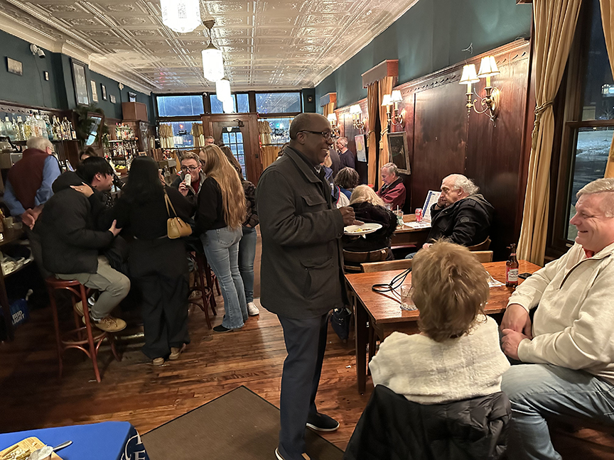 President Soboyejo conversing with alumni.