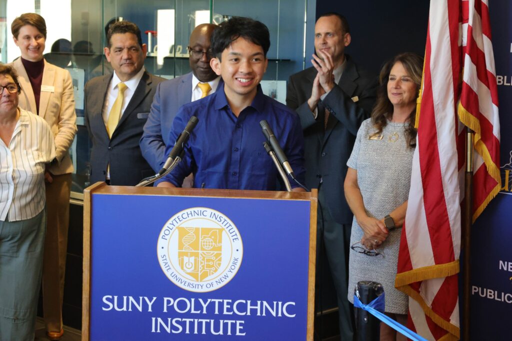 SGU President giving a speech at the opening of the new NYSTEC Center.