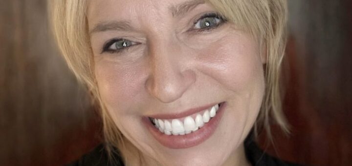 Headshot of Cheri VanEtten.